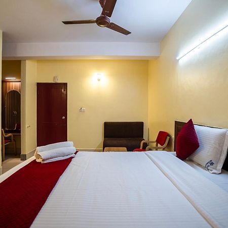 Hotel Vyshak International Mysore Extérieur photo
